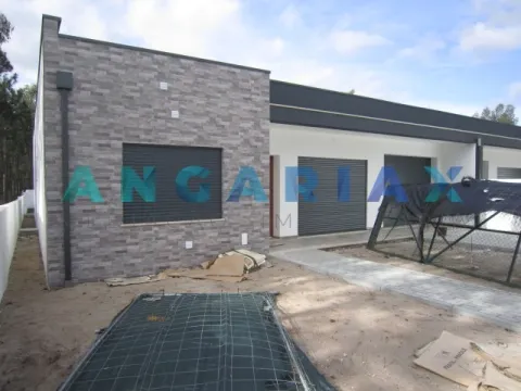 ANG1346 - 3 Bedroom House for Sale in Marinha Grande
