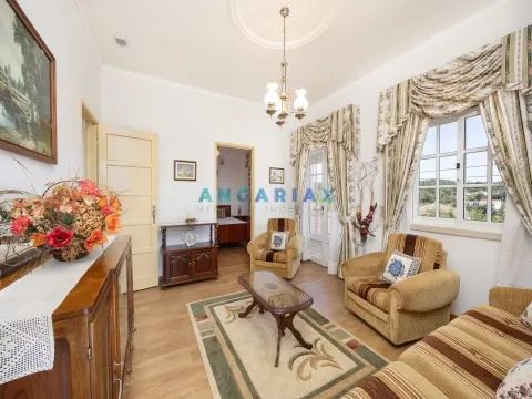 ANG1438 - Moradia T4 para Venda em Leiria