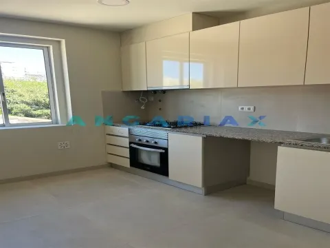 ANG1392 - Two Bedroom Apartment for Rent in Alcobaça