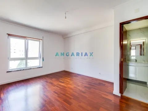 ANG1448 - 3 Bedroom Apartament for Sale in Buarcos, Figueira da Foz