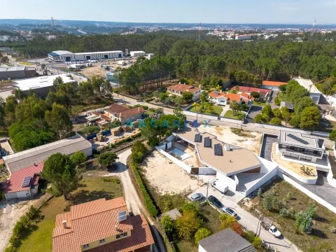 ANG1484 - Terreno para Venda em Touria, Leiria