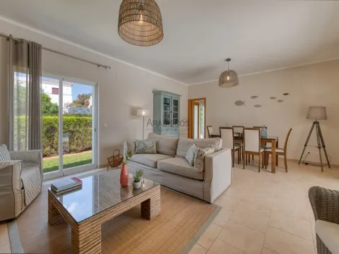Moradia Isolada T3 - Arrendamento Anual - Piscina - Jardim - Barbecue - Portimão