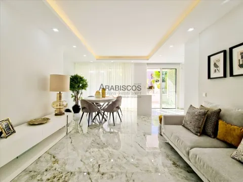 Apartments T2 - Balconies w/29 m2 - Pool - Air Conditioning - Underfloor Heating - Lagos - Algarve
