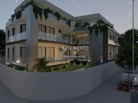 T2 na Praia da Apúlia com piscina