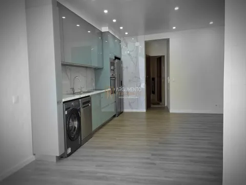 Apartamento T1+1