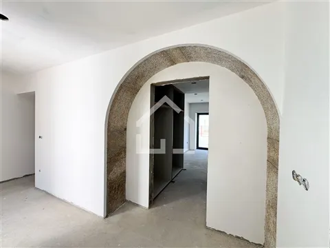 Andar Moradia T3 - Lobão