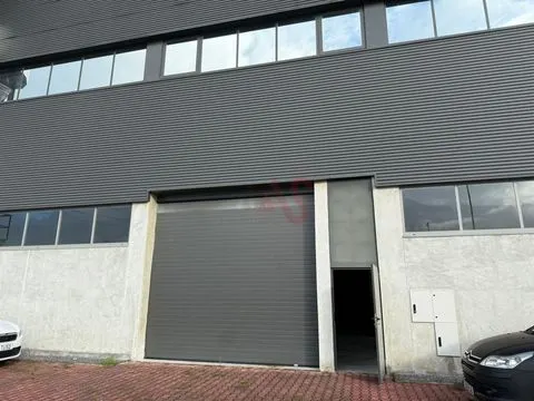 Pavilhão Industrial com 1.019 m2 Fermentões, Guimarães