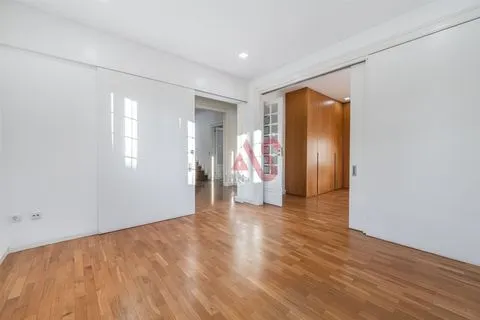 Villa con 4+1 camere da letto nel cuore di Guimarães