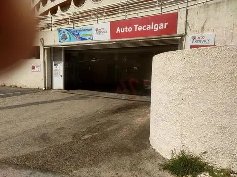 Workshop Sale and Car Wash – Investment with Guaranteed Income &#124; Albufeira