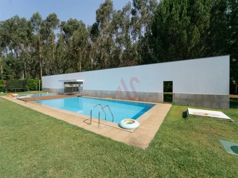 3 Bedroom Villa in Gated Community with Swimming Pool – Nogueira e Silva Escura, Maia