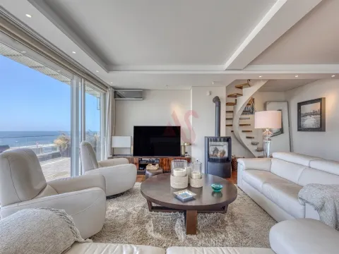 Penthouse Duplex Exclusiva – Primeira Linha de Mar em Canidelo, Vila Nova de Gaia