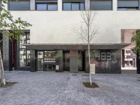 Apartamento T2 para arrendamento, mobilado e equipado, inserido no Salgueiral Residences