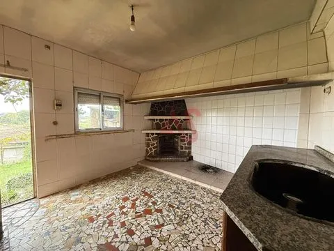 Moradia T2 em Agrela, Santo Tirso – Para Remodelação.