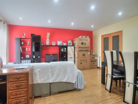 Apartamento T3 com vista panorâmica em São João das Caldas de Vizela