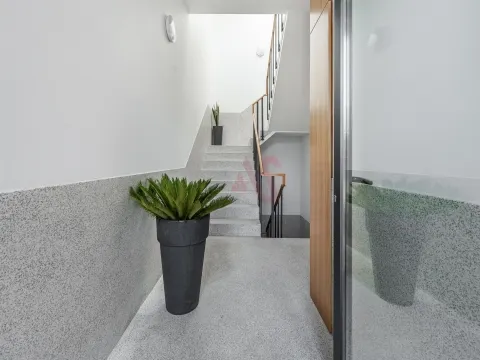 Floor Modern 3 Bedroom Villa in Santo Adrião, Vizela