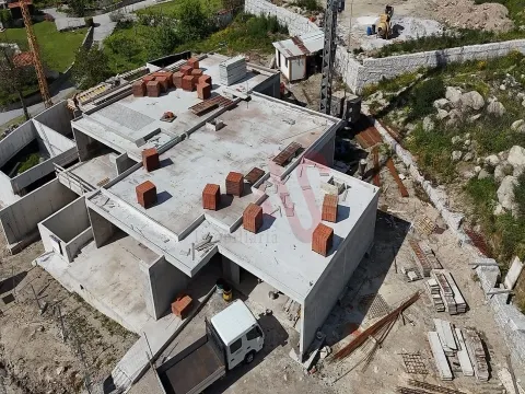 3 Bedroom House Under Construction with Excellent Finishes