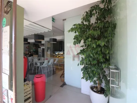 Trespasse de Pizzaria no Centro de Guimarães (Creixomil)