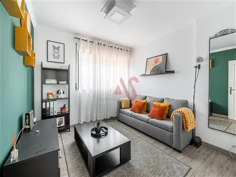 Renovierte Einzimmerwohnung | Möbliert und Ausgestattet | São Mamede de Infesta