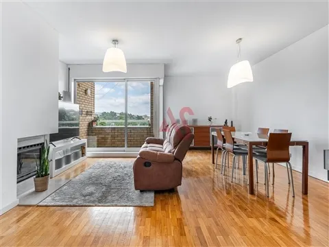 Appartamento con 3 camere da letto arredato e attrezzato | Moreira de Cónegos, Guimarães | Garage e ascensore