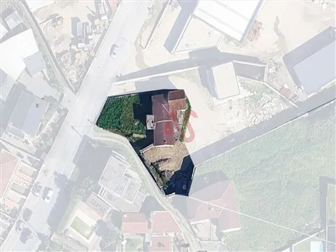 MORADIA T3 PARA RESTAURO | AZURÉM, GUIMARÃES