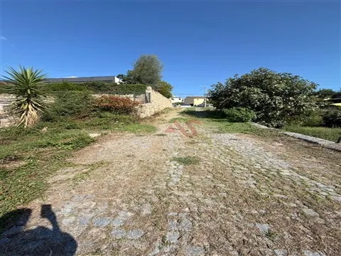 Terreno Urbano para Construção com 739m2 | Montesinhos, Vizela