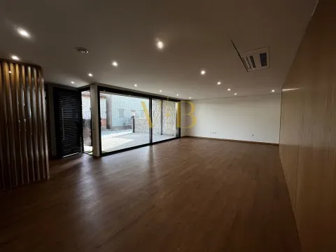 Moradia T3 Nova em Aver-o-Mar - Apenas 70m da Praia