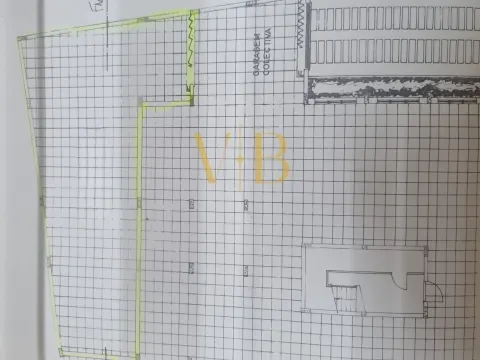 Garagem/Armazém de 130m² na Póvoa de Varzim – Excelente Localização e Acessibilidade