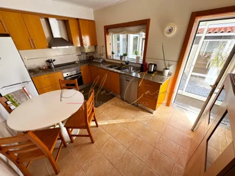 Casa Indipendente 4 Vani