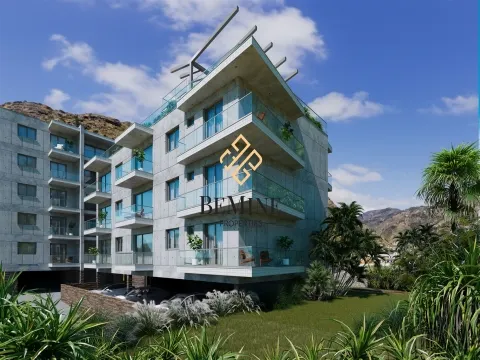  The Special 1 / 2 Bedrooms / Funchal - Madeira Island