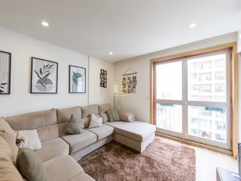 Apartamento T3 em Ramalde – Oportunidade para Investidores