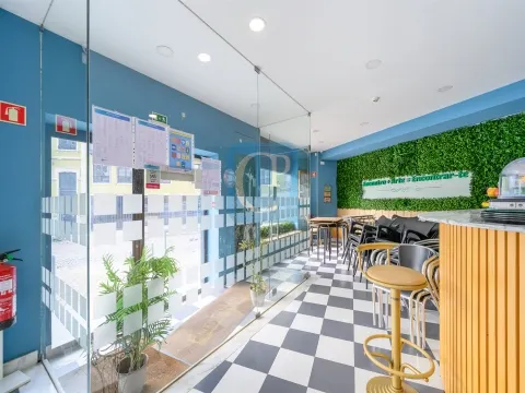 Loja/Restaurante à Rua Santos Pousada, Bonfim, Porto