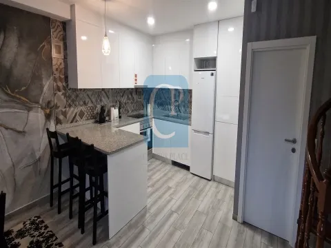 Apartamento T2 Duplex equipado e mobilado em Vila Nova de Gaia