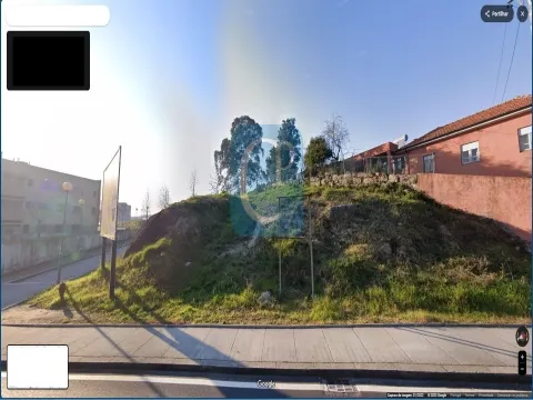 Lote de terreno em Águas Santas, Maia