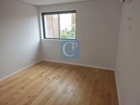 Apartamento T2 a estrear, na Avenida da República, Vila Nova de Gaia