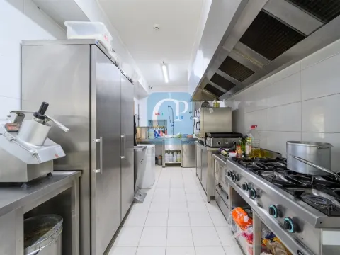 Shop/Restaurant at Rua Santos Pousada, Bonfim, Porto