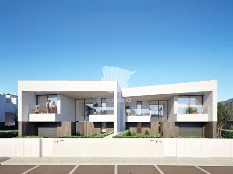 4 Bedrooms - Semi-Detached Villa - Ponta da Piedade - Lagos