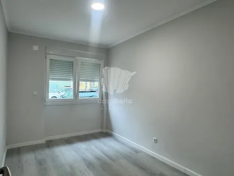 2 Schlafzimmer - Wohnung - Benfica - Lissabon