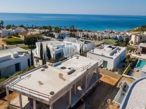 3 Bedrooms - Villa - Porto de Mós