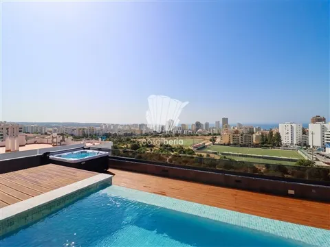 3 Quartos - Apartamento - Portimão