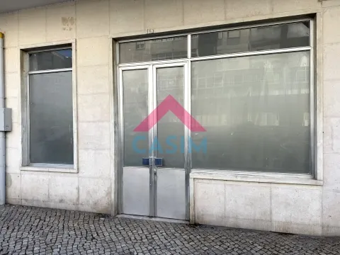 ARRENDA Loja – Olaias &#124; Lisboa