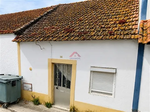 Maison à Restaurer 2 Chambre(s)