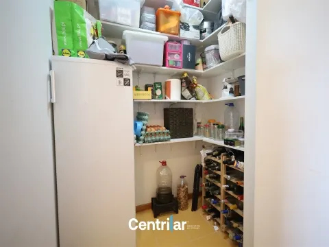 Apartamento T1+2 à Venda em Mangualde – Excelente Localização Próxima do Centro