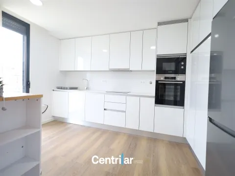 Arrendamento no centro de Mangualde