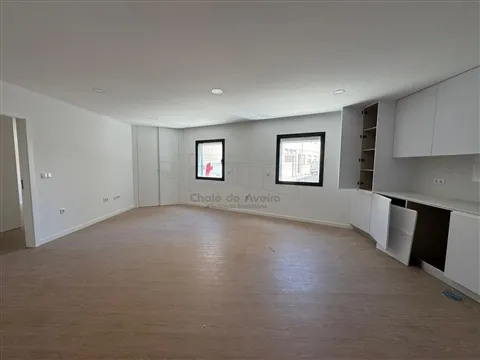 Apartamento T1+1