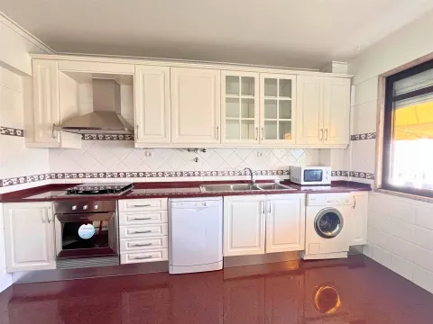 Apartamento T4 DUPLEX