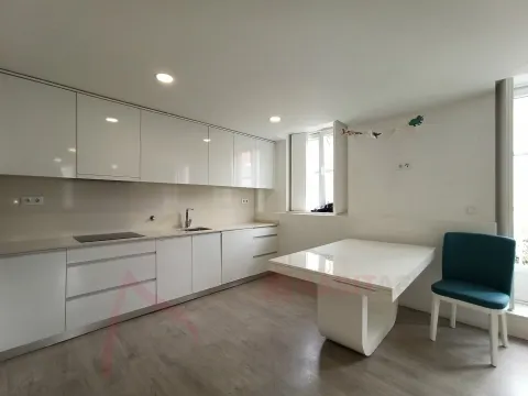Apartamento T2 mobilado Centro Historico