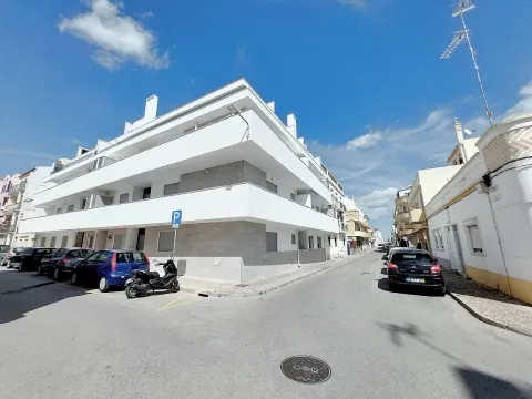Apartamento T2 com Excelente Localização no Centro de Vila Real de Santo António
