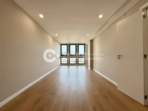 Apartamento T2 remodelado com garagem em Arcozelo, Barcelos