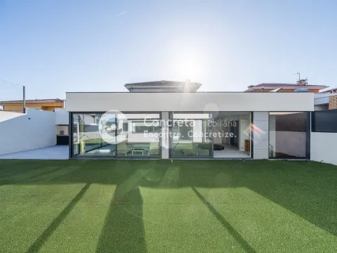 Moradia T3 com piscina interior em Tamel S. Veríssimo, Barcelos