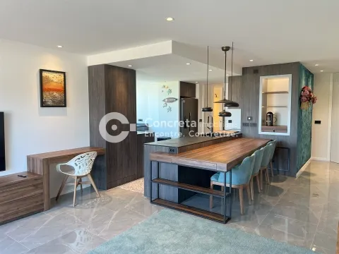 Renovated 2-bedroom apartment with sea view in Póvoa de Varzim